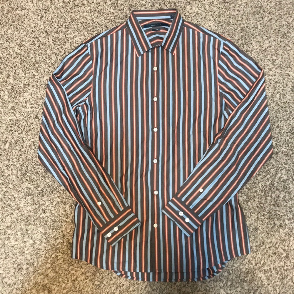 Men’s Perry Ellis Button Down